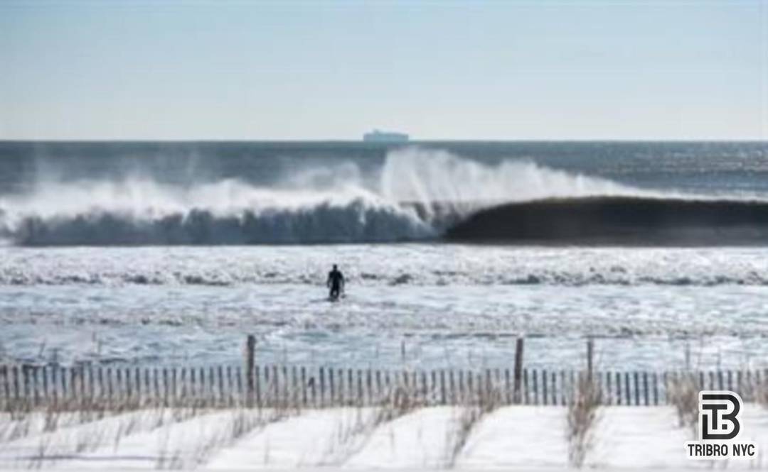 Beautiful renovated 3 bedroom Apartment in 1st Fl 3 family house.