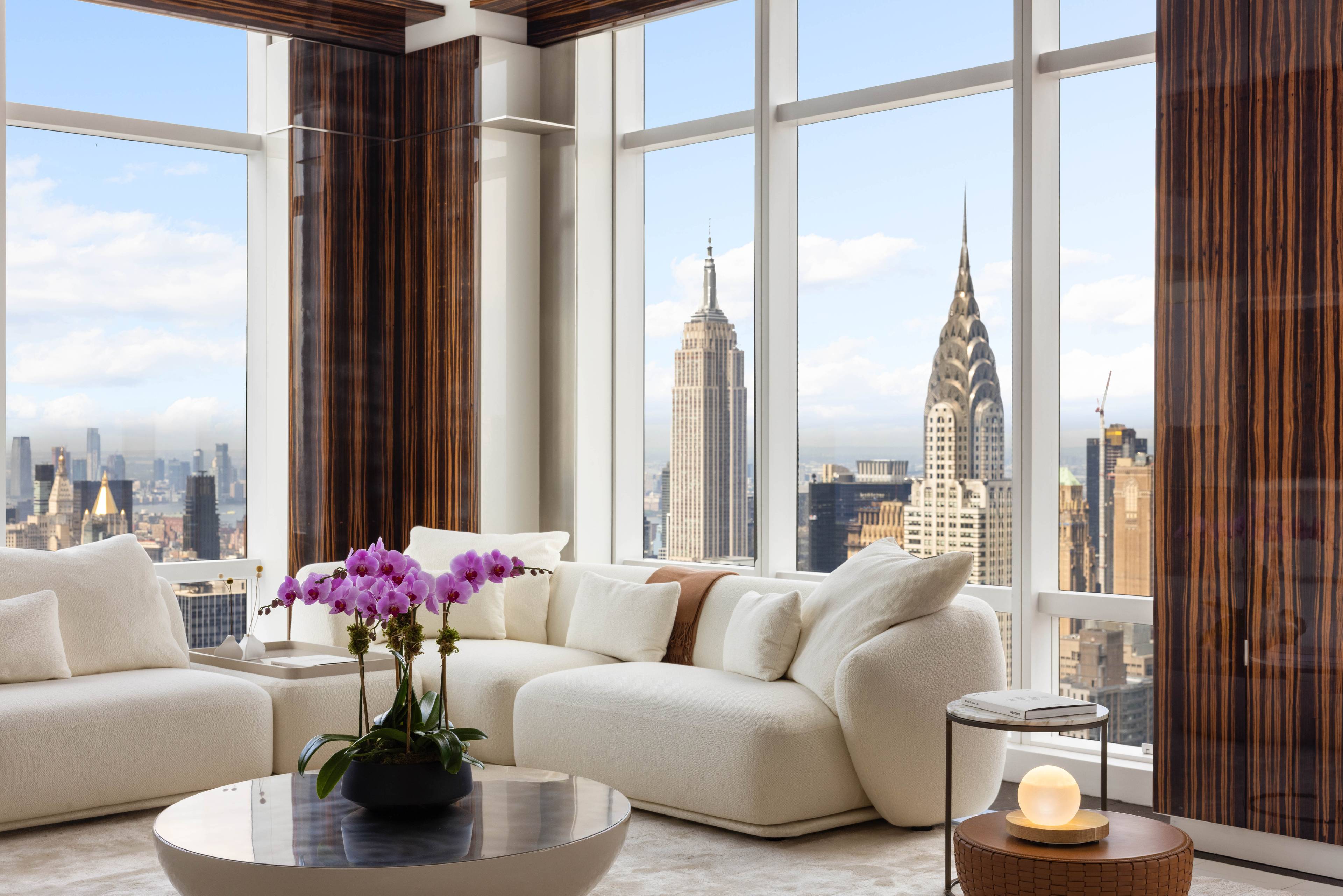 A Sprawling Urban Abode in the Heart of Manhattan