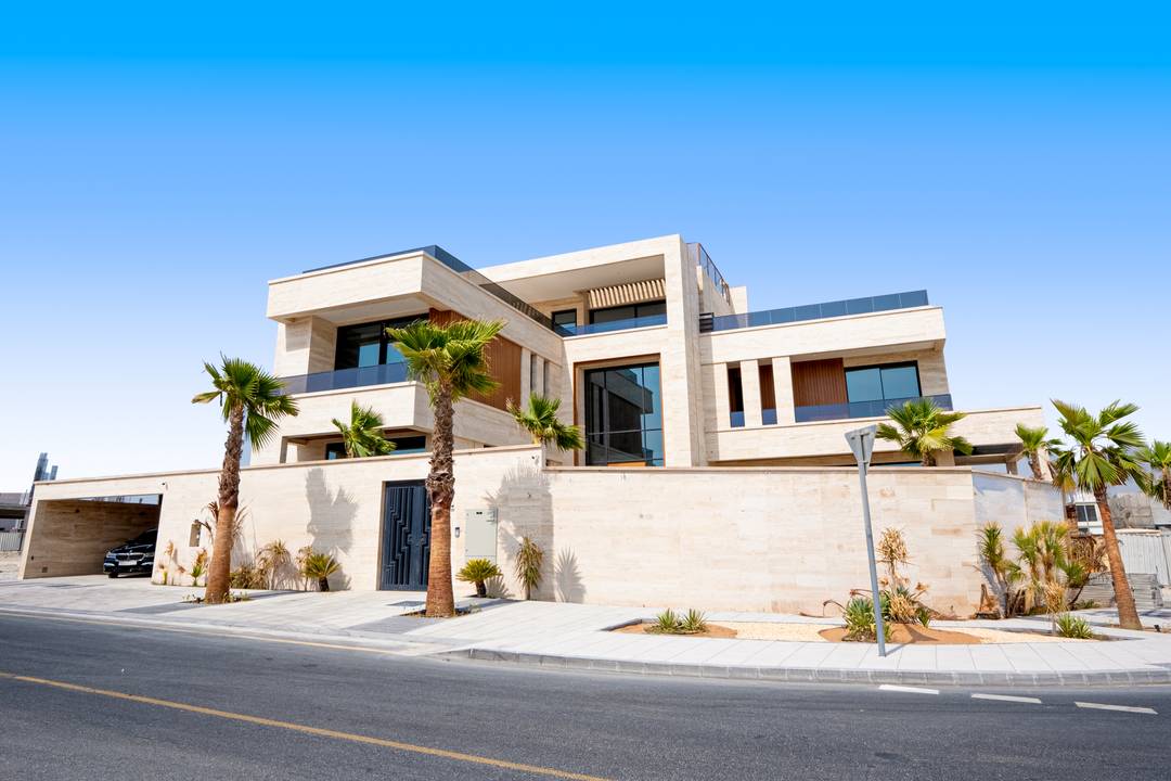 Prestigious 7BR Mansion | Ultra-Luxurious | With Basement | Upgraded Interiors