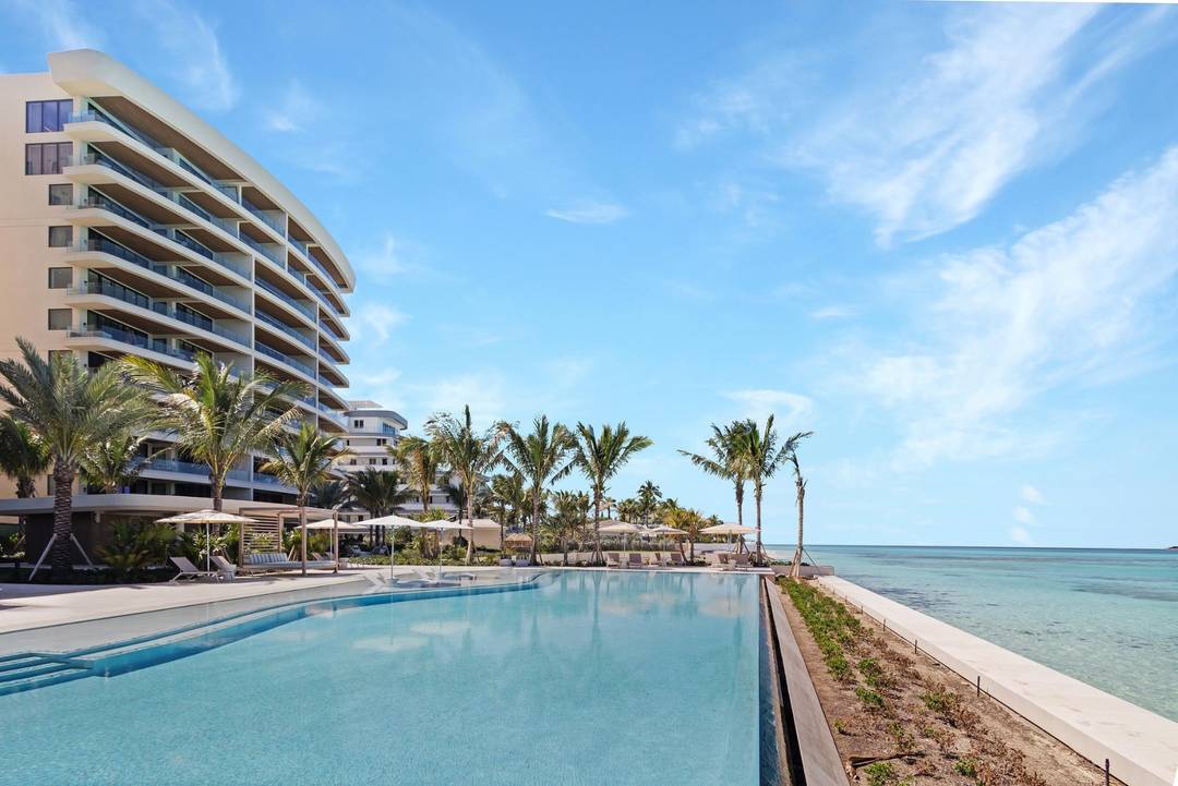 AQUALINA 602 FOR RENT Condo Cable-Beach New-Providence