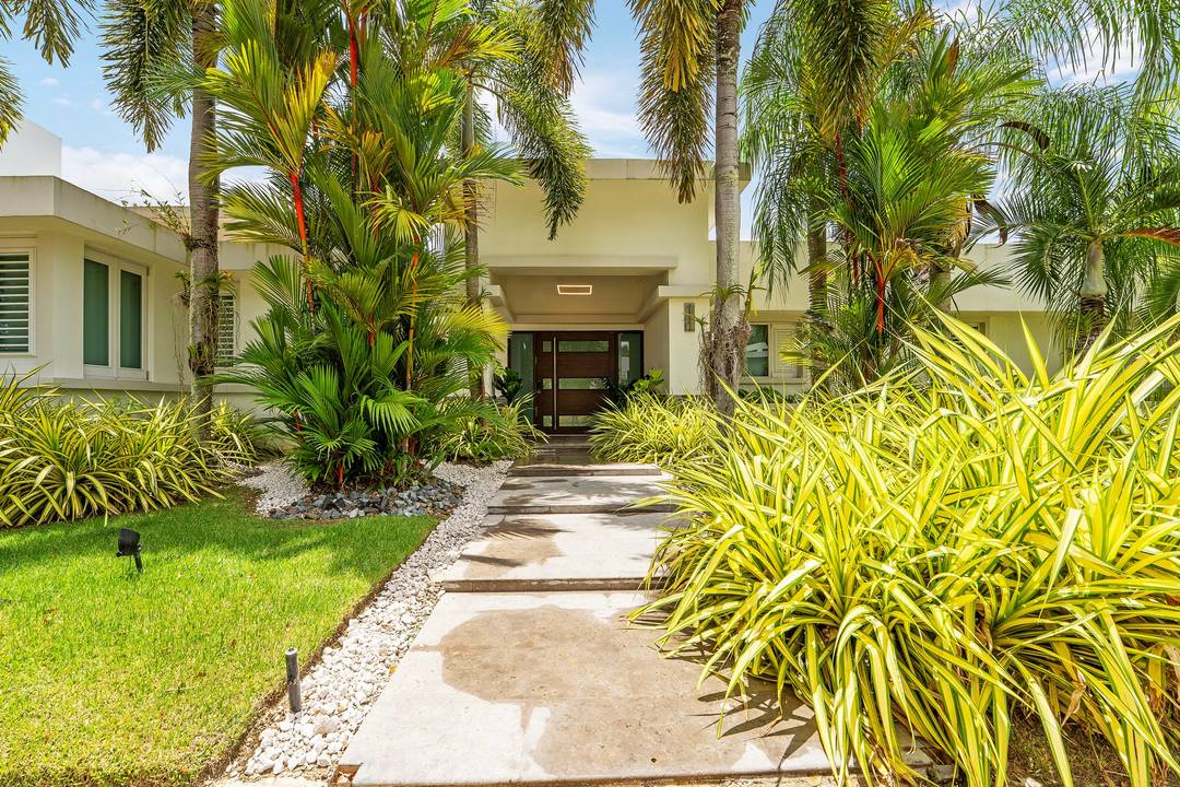 Exquisite Estate in Santa María - Elegance, Privacy & Resort-Style Living