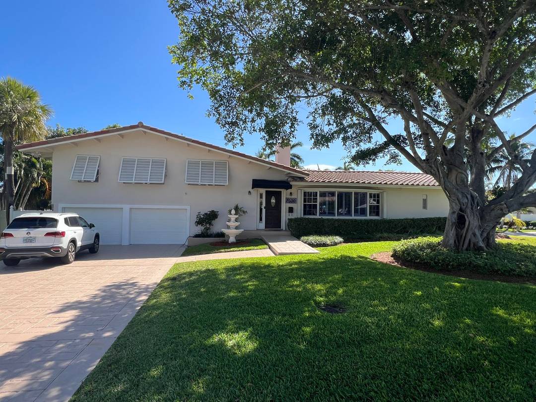 The house is currently available for off season rent or for the monthly rent.