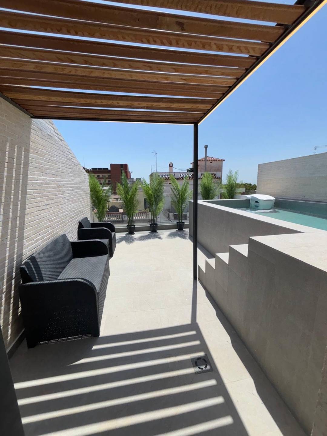 New Construction, Ready to move in ,3 Townhouses for sale,  in Barcelona,Spain