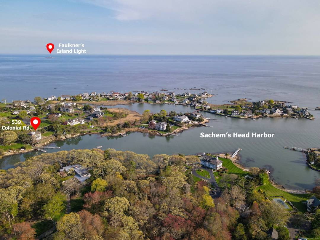 Luxurious Waterfront Summer Retreat in Sachems Head.