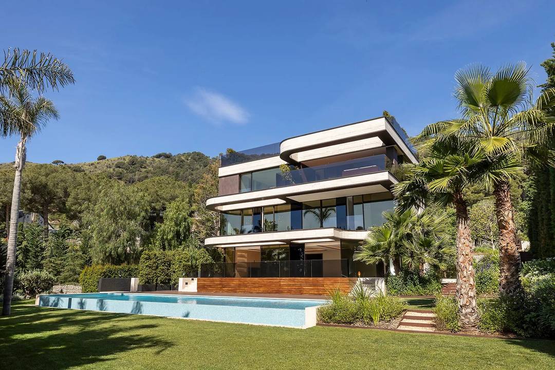Stunning New Built Villa For Sale In Pedralbes - Barcelona