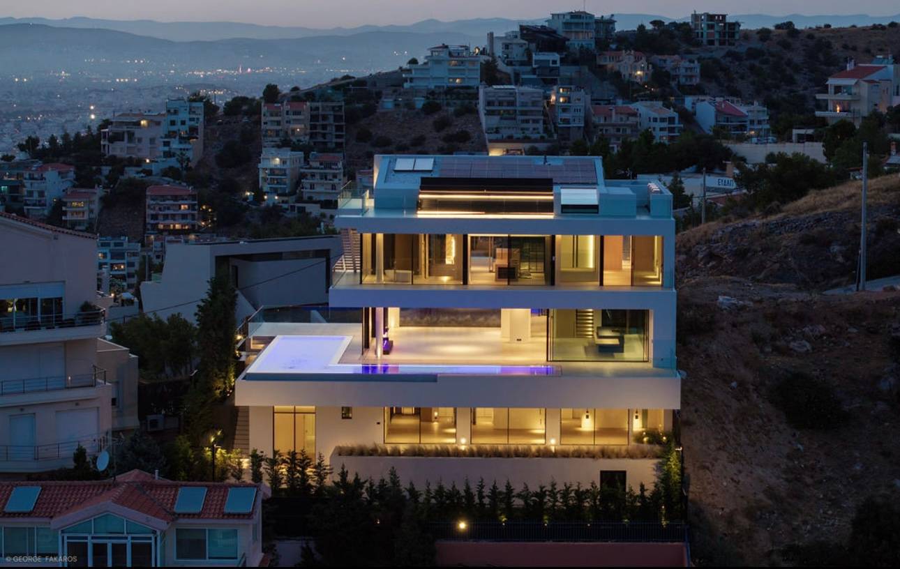 Athens Riviera Masterpiece: Iconic Smart Villa with Panoramic Views in Voula