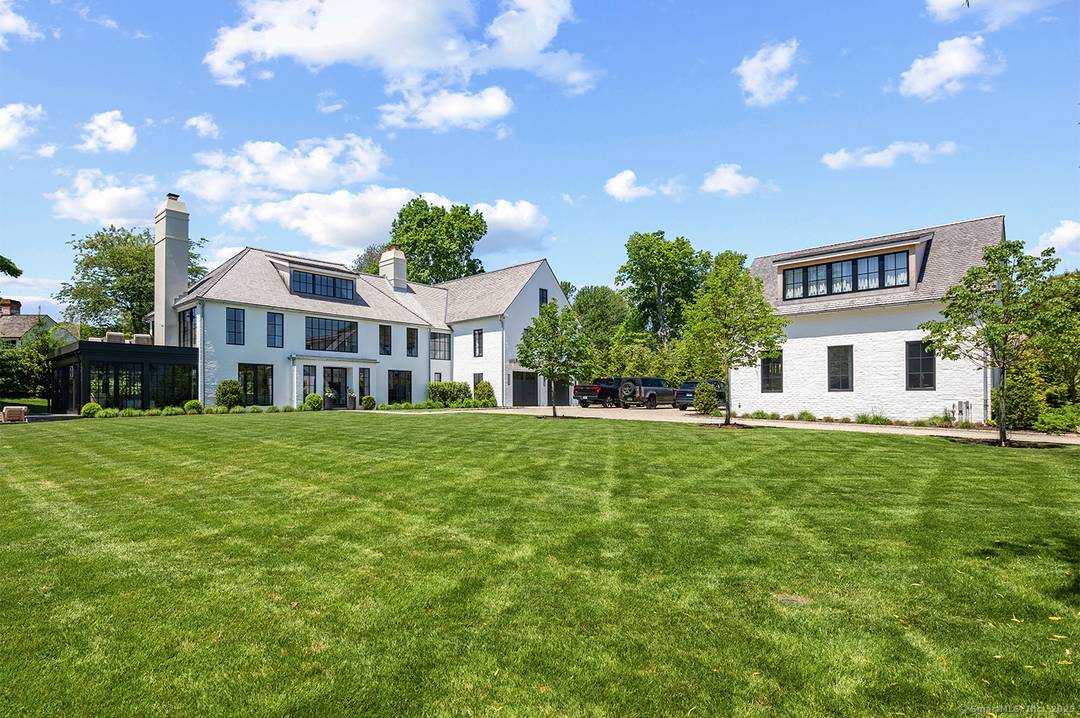 Welcome to 260 Willow Street where timeless design meets modern luxury.