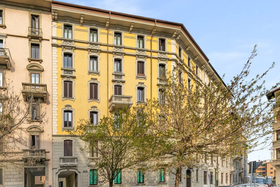 Renovated 2-Bedroom in the Historical Porta Romana Neighborhood of Milan