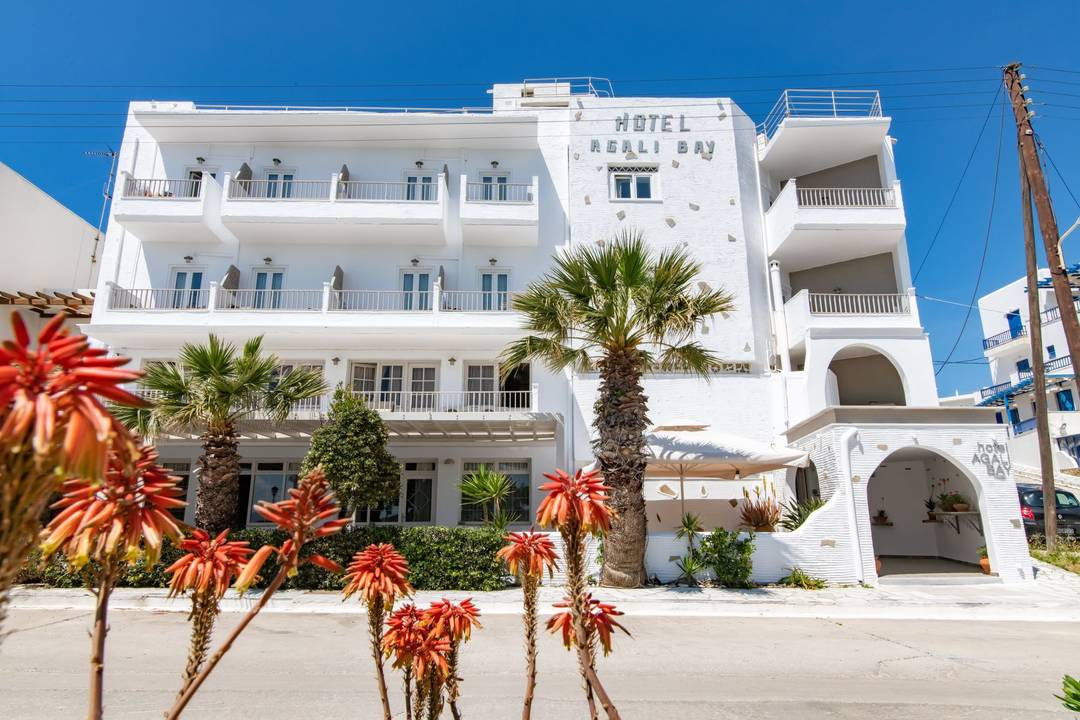 Agali Bay - Seafront Boutique Hotel in Tinos