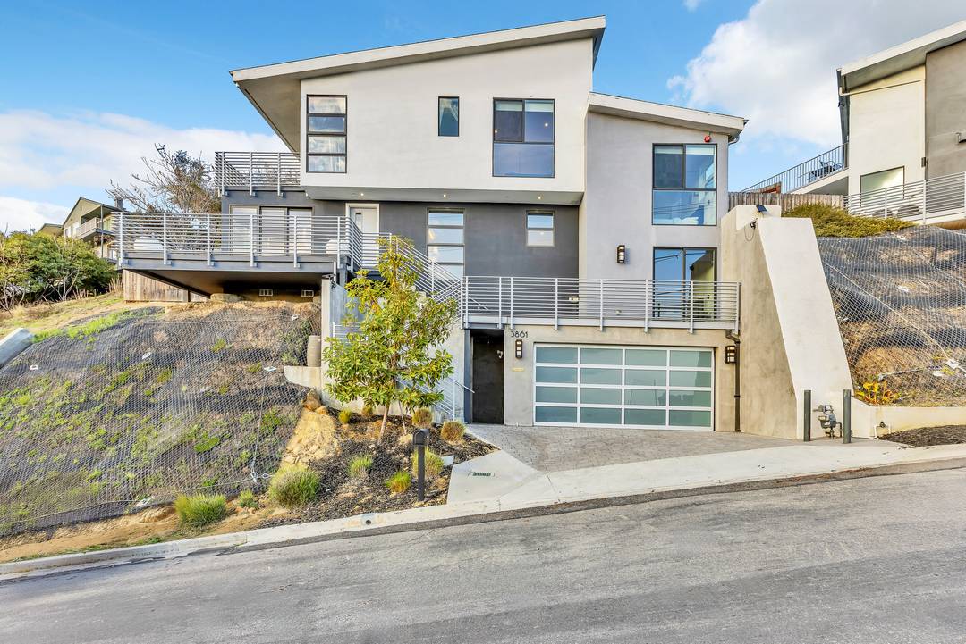 3-Level Newly Developed Home